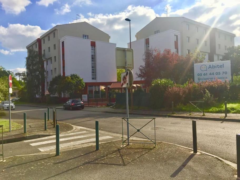 Arc En Ciel Apartment Toulouse Exterior photo
