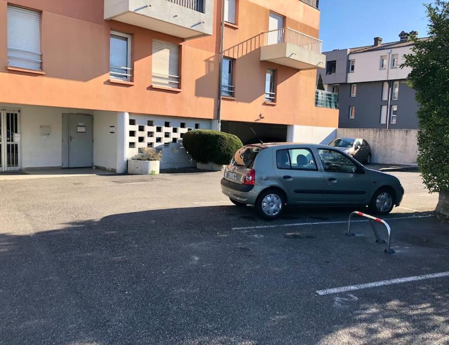 Arc En Ciel Apartment Toulouse Exterior photo